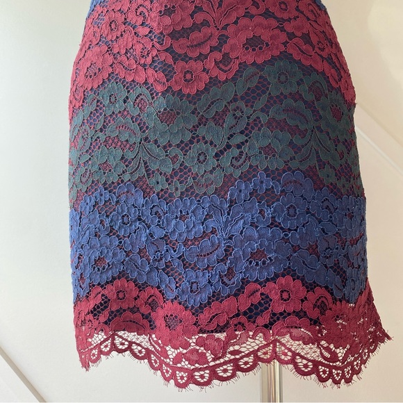 Sandro Rodney Maroon and Navy Color Block Lace Mini Dress - Size 1 (XS) - Picture 5 of 10